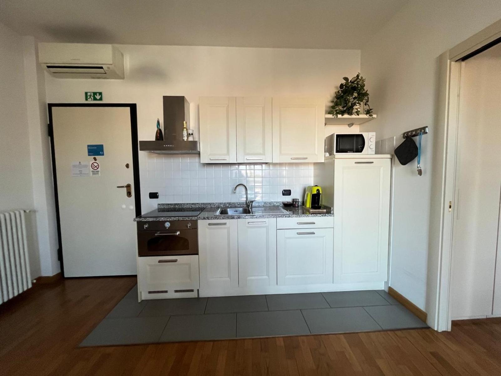 Dea Apartments Albenga Exterior foto